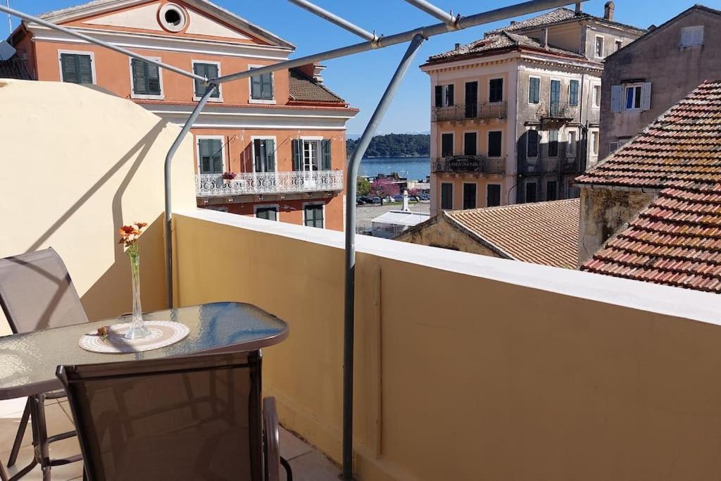 Old Port View Apartment, Διαμέρισμα Στο Κέντρο 2 Υπνοδωματίων Corfu  Luaran gambar