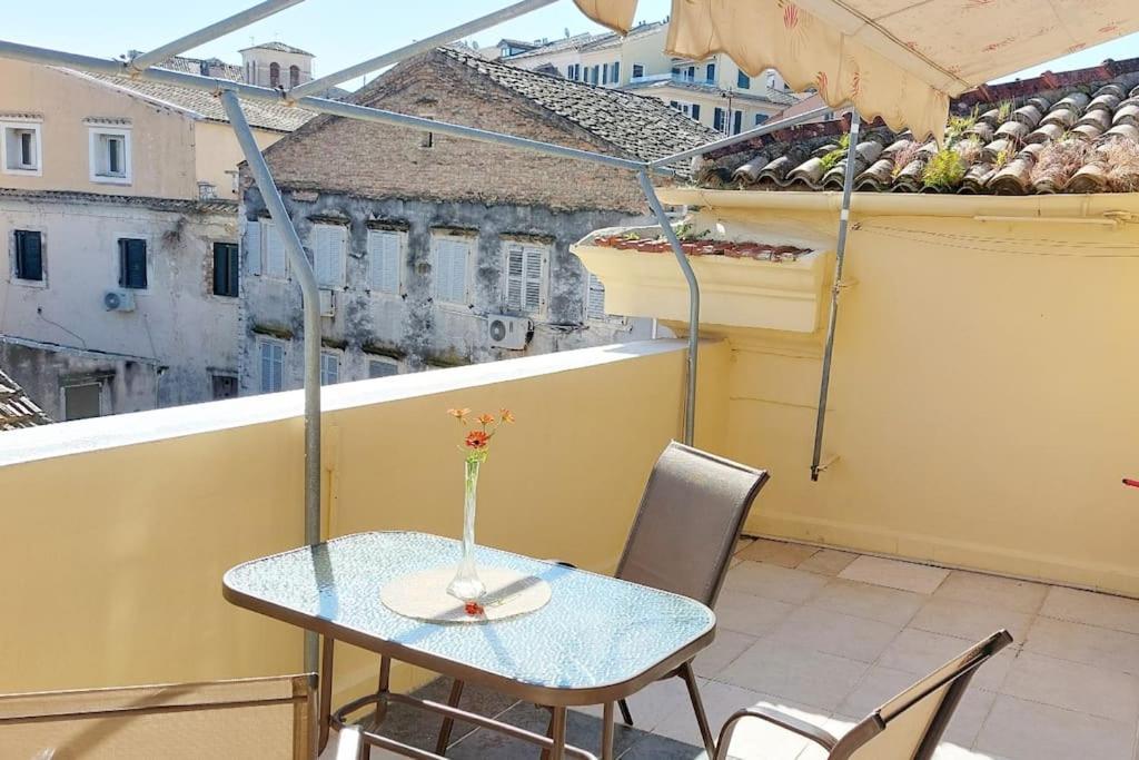 Old Port View Apartment, Διαμέρισμα Στο Κέντρο 2 Υπνοδωματίων Corfu  Luaran gambar